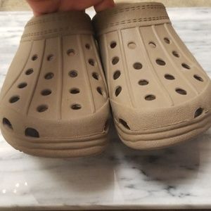 ll bean crocs